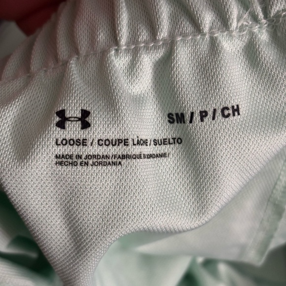 Under Armour Women's Mint and Charcoal Athletic Shorts - Picture 5 of 8